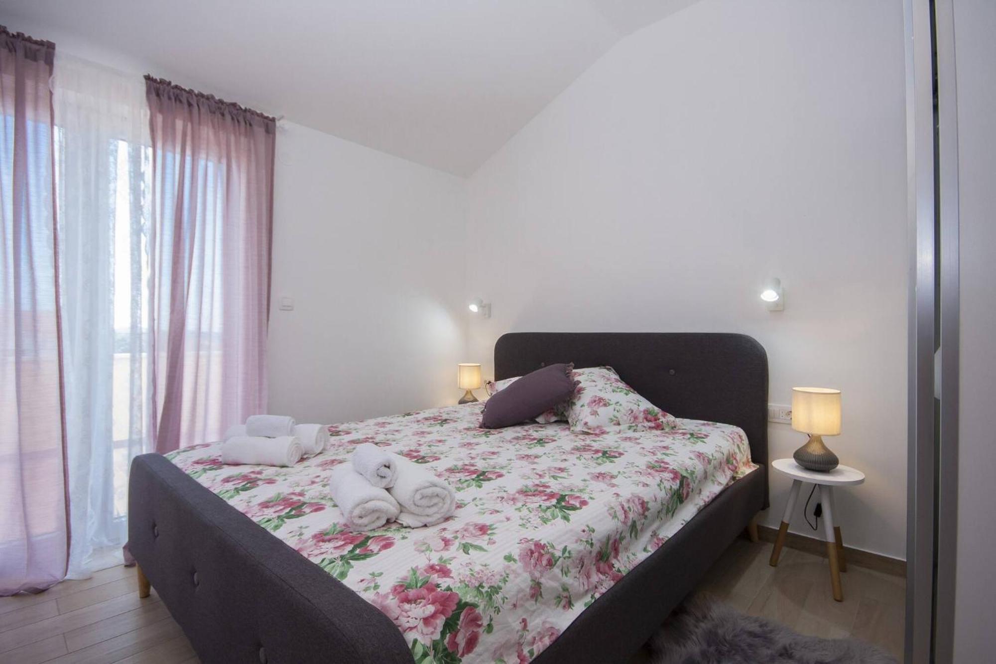 Apartments Tonia Brodarica  Zewnętrze zdjęcie